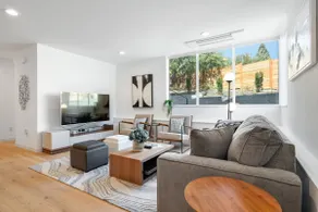 Modern 1BR Suite - U Village, UW & Downtown Access - Image 2