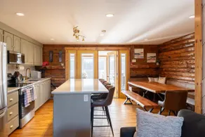 The Intervale Lodge - Entire 12 Suite Retreat! - Image 3