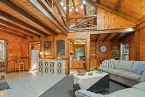 Wasson Woods Retreat w/ Fire Pit & HOT TUB - Image 4