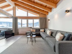 Lovely ski in-ski out lodge with sauna - Image 2
