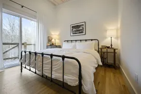 Family-Friendly Escape! Cozy inside & Fun outside - Image 2