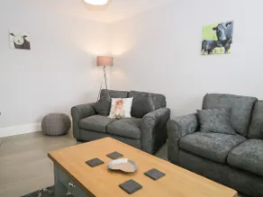Oxen Park Farm Cottage - Image 4