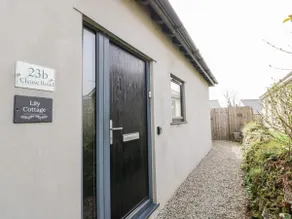 Lily Cottage - Image 2