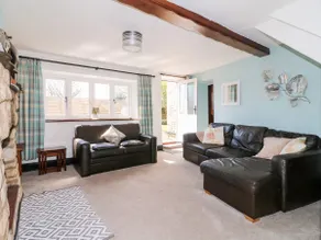 Manor View - Image 3