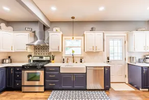 Bay Breeze Mansion | DogsOK | HotTub-open | 6 BDR+ - Image 4
