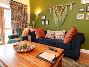 The Coach House, The Grove - Image 3