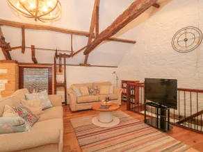 The Old Granary - Image 5
