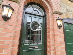 Riverside Chapel - Image 3