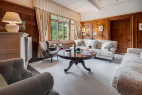 Richmond Place - Apartment in Private Mansion with Private Spa - Ridgestone - Image 5