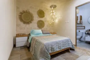 Cipressi Spectacular Italian Tuscan style loft - Image 4