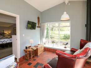Hen House View - Image 5