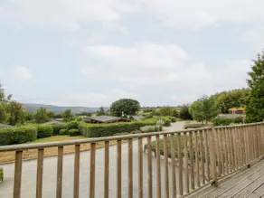 Mountain View - Image 5