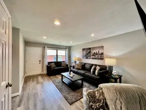 Remodeled 2 BDRM Ranch Attached Home Liberty, TWP - Image 3