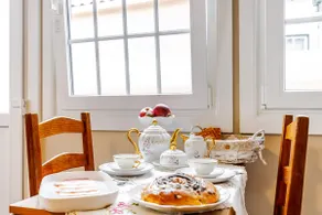 Apartamento 'Ladomar Matriz' con vistas al mar, terraza privada y Wi-Fi - Image 4