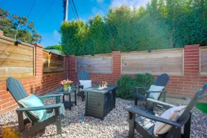 Birdrock Beach Cottage With Hot Tub - Image 4