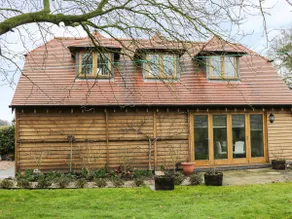 Riverside Lodge - Image 3