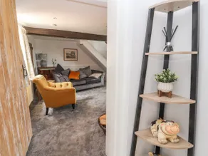 Hill Farm - Image 4