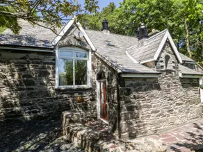 Yr Hen Ysgol, The Old School - Image 3