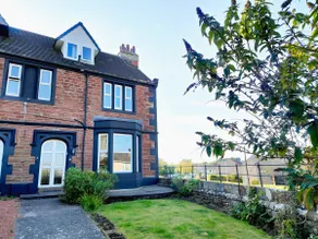 Grove House - Image 2