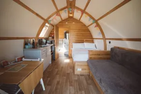 Standard-Hot Tub-Cabin-Private Bathroom with - Image 3