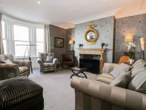 Highview - Image 2