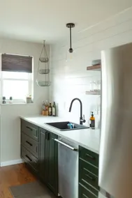 Modern, Warm, Chic Flat in Westerville - Image 2