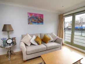 Flat 2 - Image 3