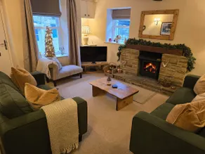 End Cottage - Image 3