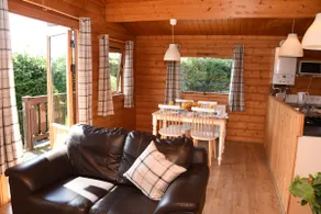 Tawny Owl Lodge - Image 3