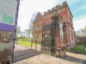 South Lodge - Image 2