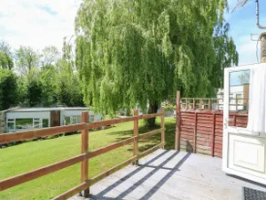 Willow Cabin - Image 3