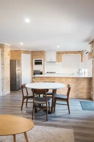 Three Bedroom Spa Apartment - Image 5