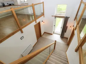 Upper House Barn - Image 3