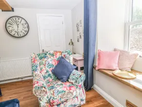 Old Town House - Image 4
