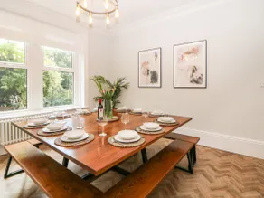 Springdale House - Image 5