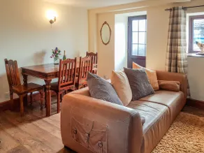 Rambler's Cottage - Image 3