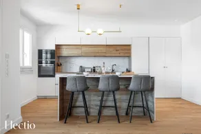 Loulib I Apartment Market Station Libération - Image 2