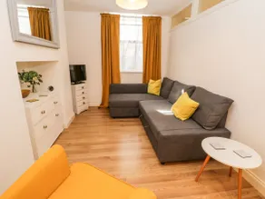 West Cliff Apartment - Image 3