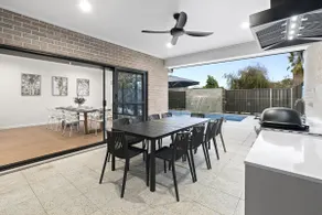 Renmark River Villas No 54 ”The Rosa Villa”* - Image 3