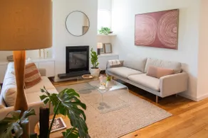 Luxury Norwood Retreat - Image 2