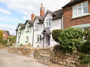 Lavender Cottage - Image 2