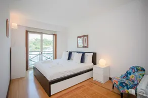 Liiiving in Porto - Douro Riverside Apartment - Image 3