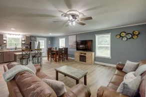 Close to Nickajack Lake! Serene Retreat w/ Hot Tub - Image 3