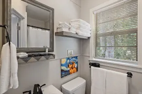 #4 - Nobody Inn - Image 5