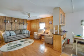 Satsuma Home w/ Fire Pit + Dunns Creek Access! - Image 4
