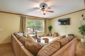 Modern Keystone Home: 4 Mi to Mount Rushmore! - Image 4