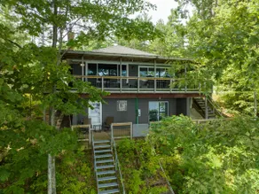 Hillside Hideaway: Breathtaking Sunsets and Family Bliss on Lac Courte Oreilles - Image 5