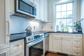 Beautiful urban chic in Providence, walk to Brown! - Image 4
