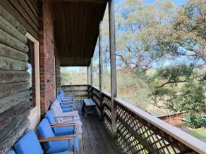 Family Group Lodge - Iluka Retreat - Warrawong - Image 4