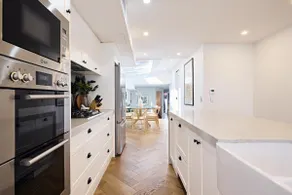 Royal Redfern Isyd - Image 2